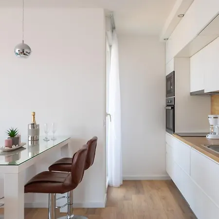 Apartament Luxury Dreams In Okrug With Swimming Pool, Sea View, Wifi, Parking *