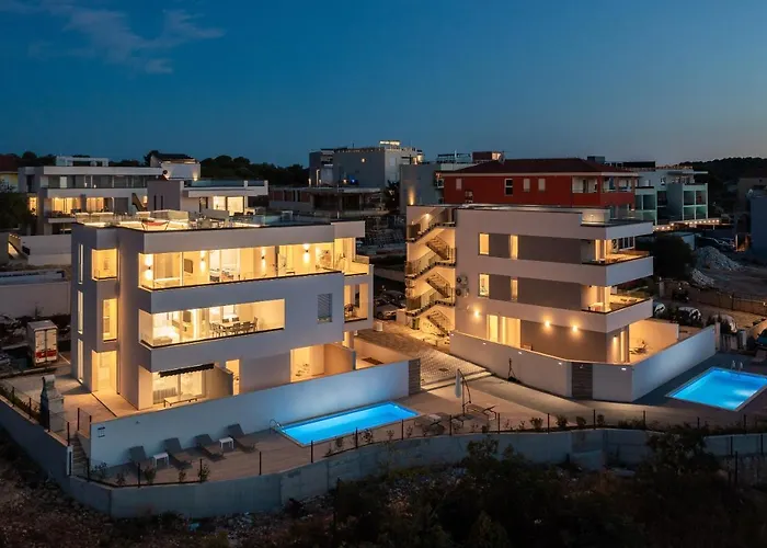 Dreams With Pool, Private Terrace, Sea View, Jacuzzi Apartmán *