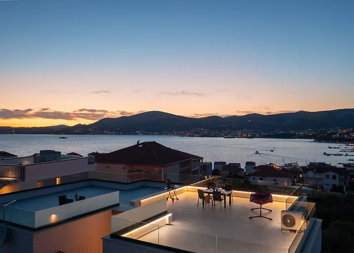 Dreams With Pool, Private Terrace, Sea View, Jacuzzi Lejlighed