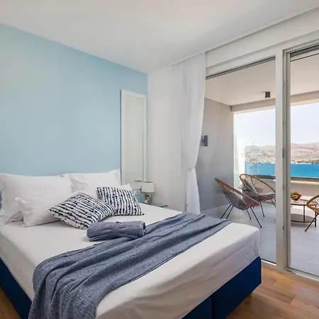 Appartement Luxury Dreams In Okrug With Swimming Pool, Sea View, Wifi, Parking Trogir