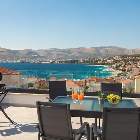 Διαμέρισμα Luxury Penthouse Pool, Private Terrace, Sea View, Jacuzzi *
